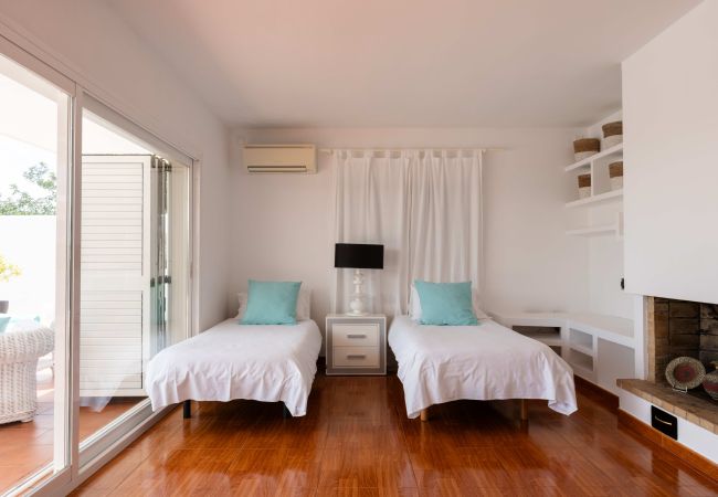 Villa en Sant Josep de Sa Talaia / San Jose - VILLA MARA  close Playa den Bossa Beach