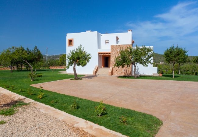 Villa en San Rafael de Sa Creu/ Sant Rafael de Sa Creu - VILLA BENIMUSA