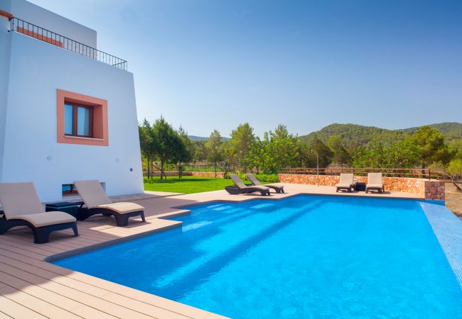 Villa en San Rafael de Sa Creu/ Sant Rafael de Sa Creu - VILLA BENIMUSA