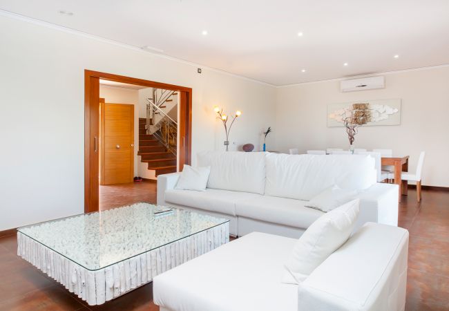 Villa en San Rafael de Sa Creu/ Sant Rafael de Sa Creu - VILLA BENIMUSA