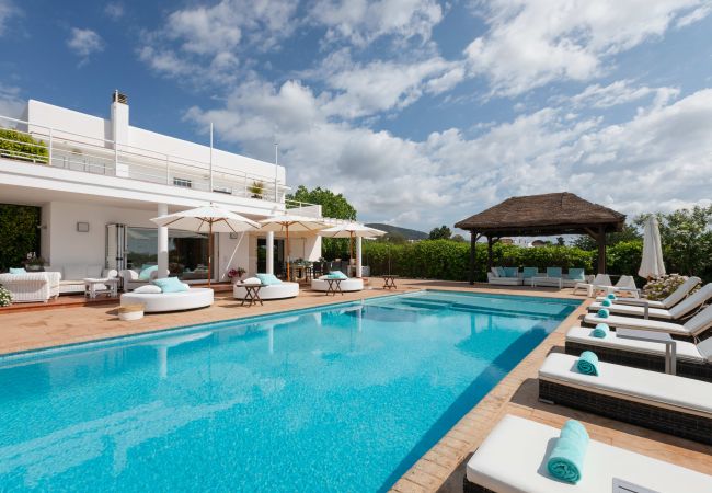 Villa à Sant Josep de Sa Talaia - VILLA MARA  close Playa den Bossa Beach