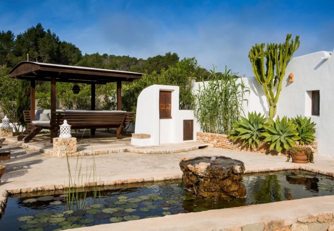 Gîte Rural à Sant Josep de Sa Talaia - VILLA BONITA