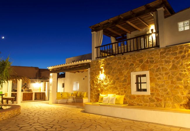 Gîte Rural à Sant Josep de Sa Talaia - VILLA CORAZON