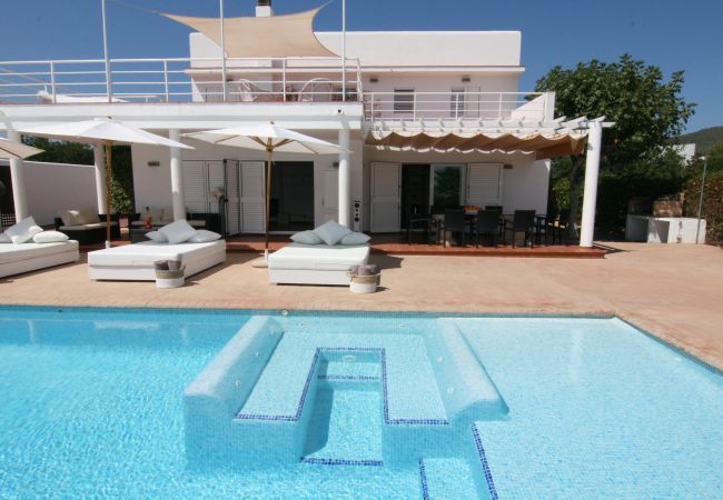 Villa in Sant Josep de Sa Talaia - VILLA MARA  close Playa den Bossa Beach