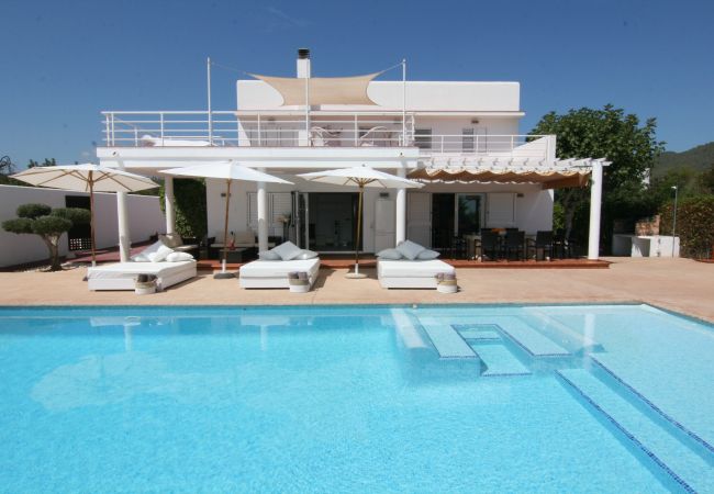 Villa/Dettached house in Sant Josep de Sa Talaia / San Jose - VILLA MARA  close Playa den Bossa Beach