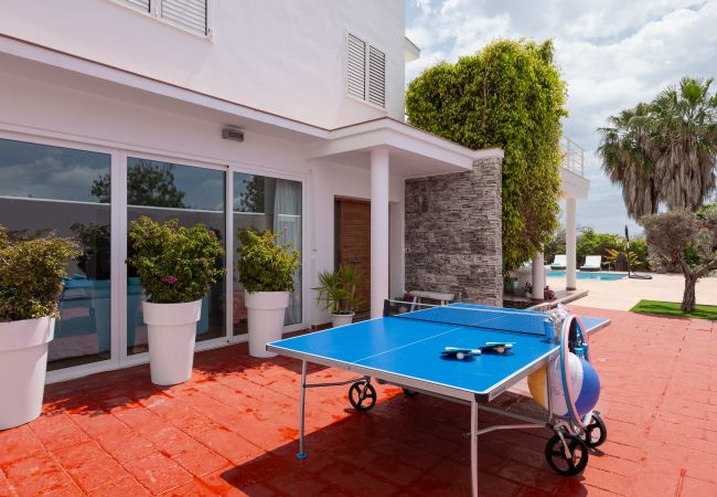 Villa in Sant Josep de Sa Talaia - VILLA MARA  close Playa den Bossa Beach