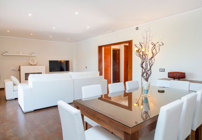 Villa in San Rafael de Sa Creu/ Sant Rafael de Sa Creu - VILLA BENIMUSA