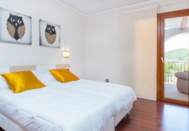 Villa in San Rafael de Sa Creu/ Sant Rafael de Sa Creu - VILLA BENIMUSA