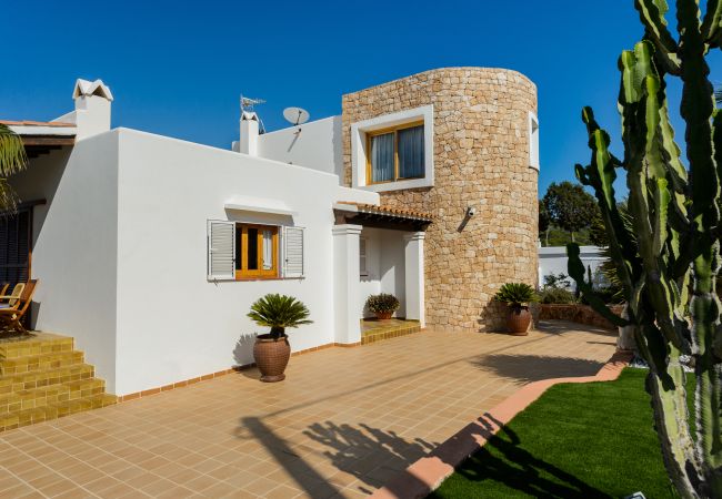 Villa in Sant Josep de Sa Talaia - CAN COSTA